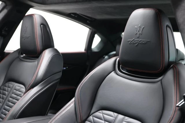 2022 Maserati Quattroporte 6th Gen - Image 17 of 31