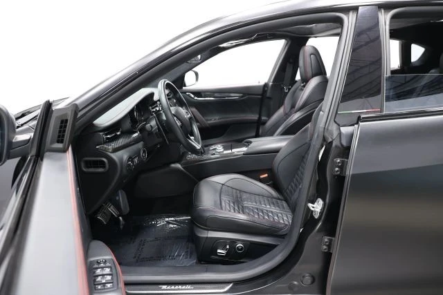2022 Maserati Quattroporte 6th Gen - Image 13 of 31