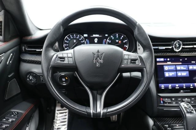 2022 Maserati Quattroporte 6th Gen - Image 24 of 31
