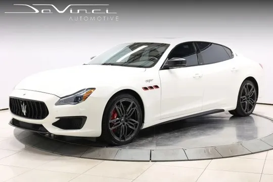 2022 Maserati Quattroporte Trofeo Sedan 4D