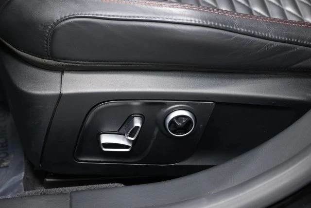 2022 Maserati Quattroporte 6th Gen - Image 14 of 31