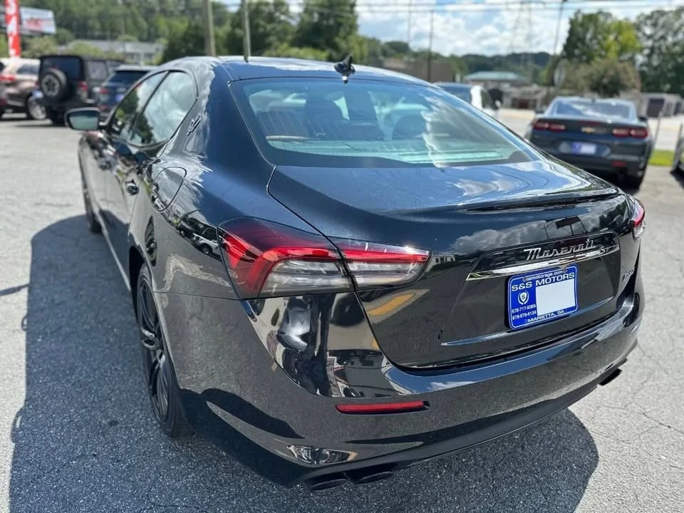 2022 Maserati Ghibli 3rd Gen - Image 5 of 19