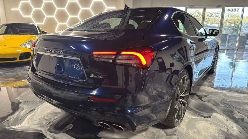 2022 Maserati Ghibli 3rd Gen - Image 7 of 18