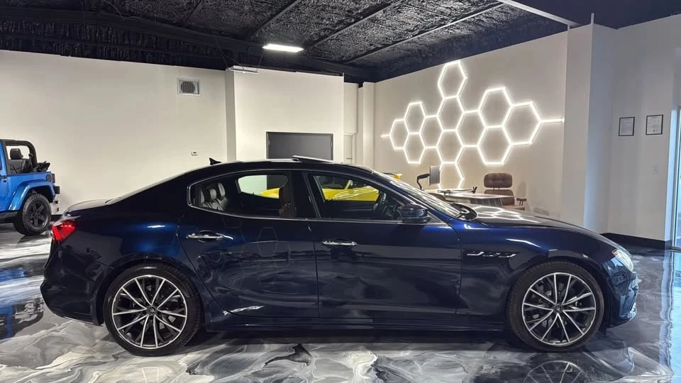 2022 Maserati Ghibli 3rd Gen - Image 8 of 18