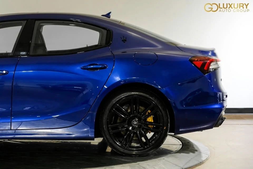 2022 Maserati Ghibli 3rd Gen - Image 15 of 19
