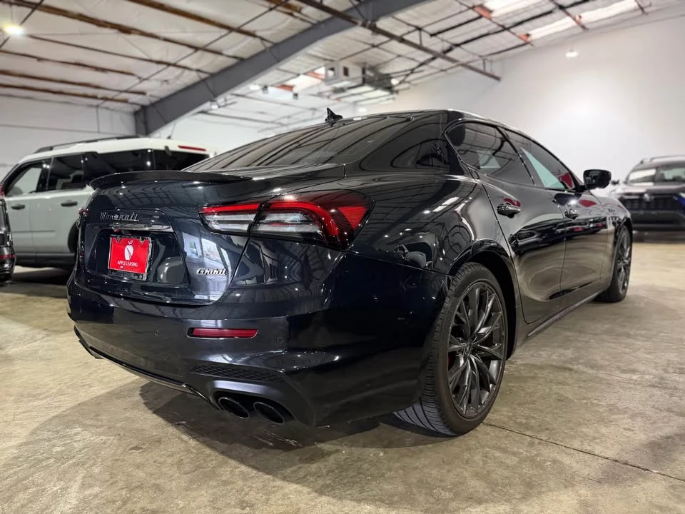2022 Maserati Ghibli 3rd Gen - Image 11 of 12