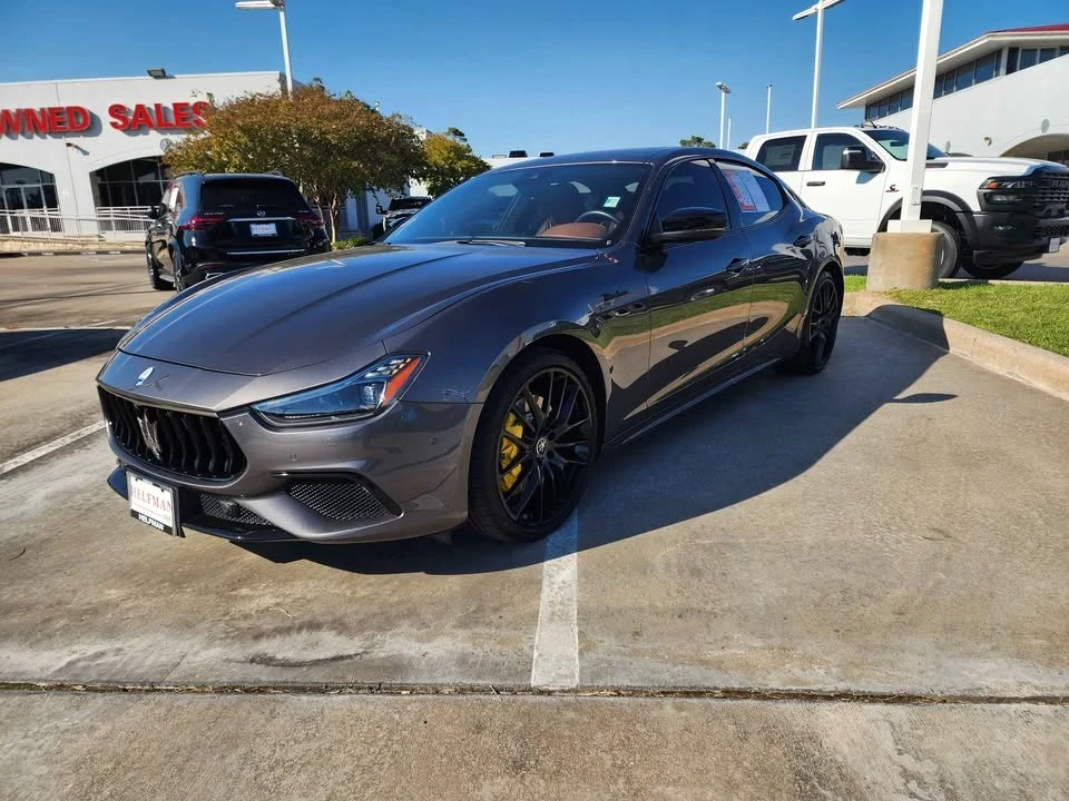 2022 Maserati Ghibli 3rd Gen - Image 2 of 7