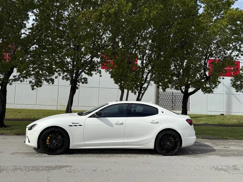 2022 Maserati Ghibli 3rd Gen - Image 2 of 17