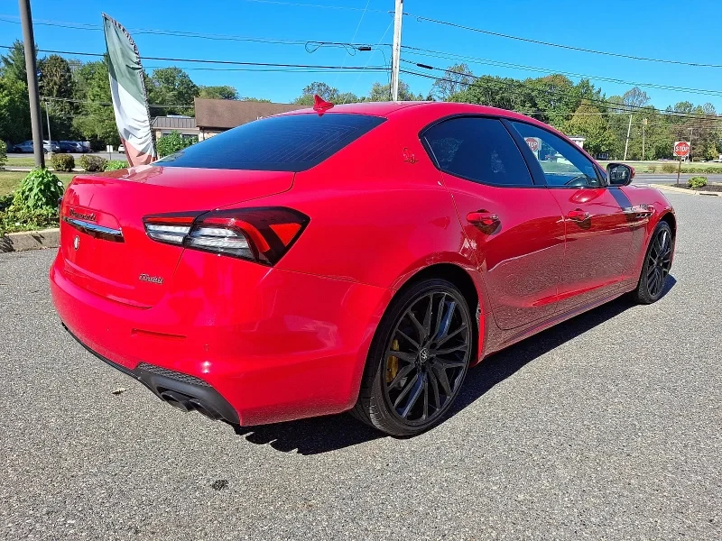 2022 Maserati Ghibli 3rd Gen - Image 3 of 11