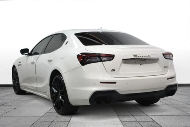 2022 Maserati Ghibli 3rd Gen - Image 5 of 19