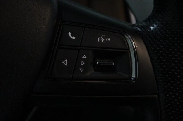 2022 Maserati Ghibli 3rd Gen - Image 11 of 19