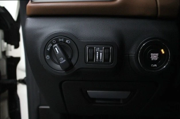 2022 Maserati Ghibli 3rd Gen - Image 8 of 19
