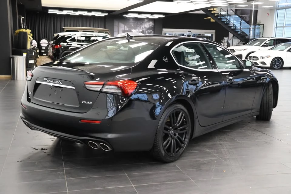 2022 Maserati Ghibli 3rd Gen - Image 3 of 7