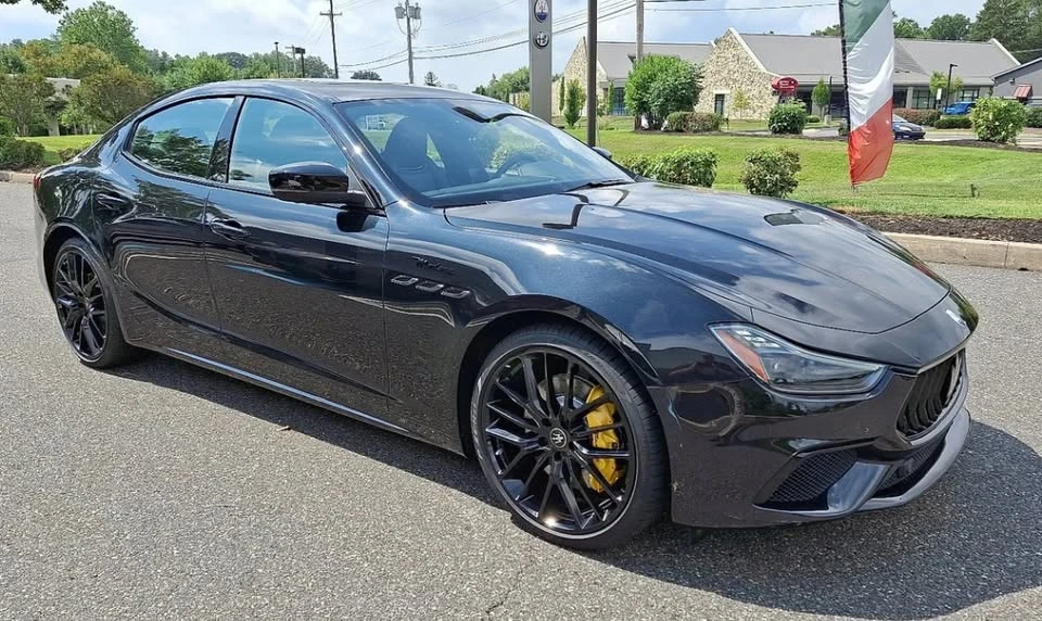 2022 Maserati Ghibli 3rd Gen - Image 3 of 12