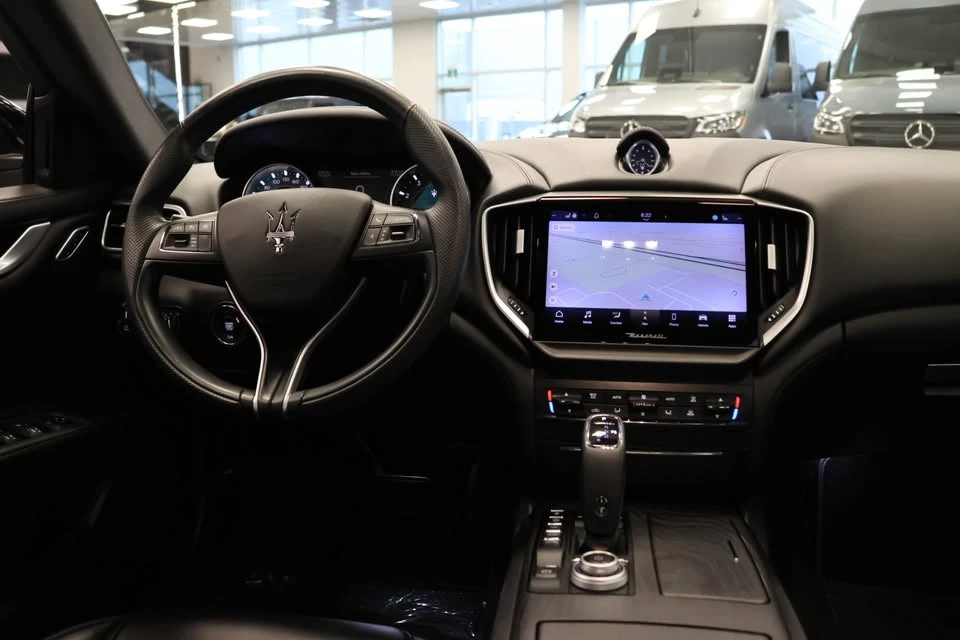 2022 Maserati Ghibli 3rd Gen - Image 13 of 14