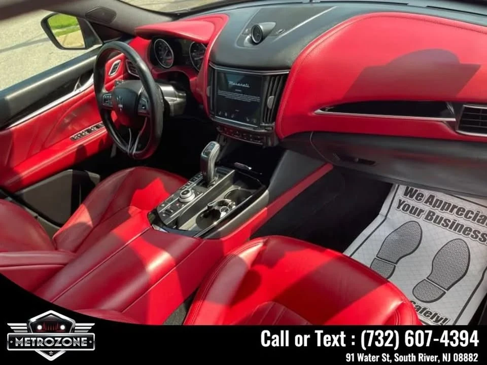 2022 Maserati Levante - Image 18 of 20