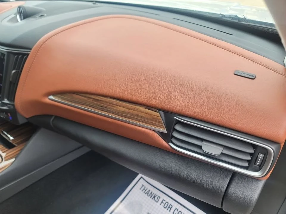 2022 Maserati Levante - Image 14 of 19