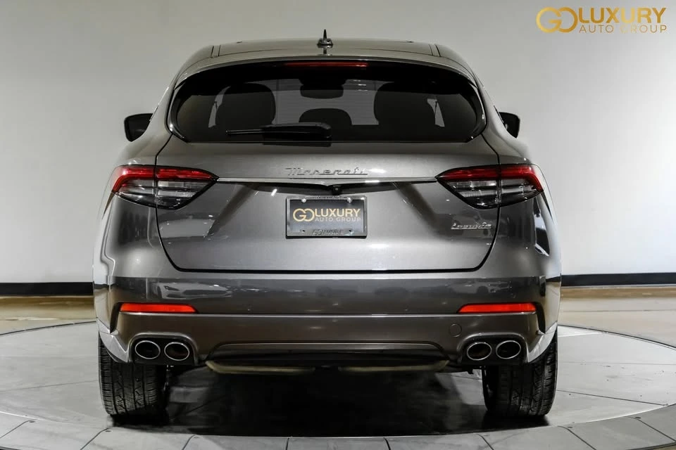 2022 Maserati Levante - Image 11 of 19