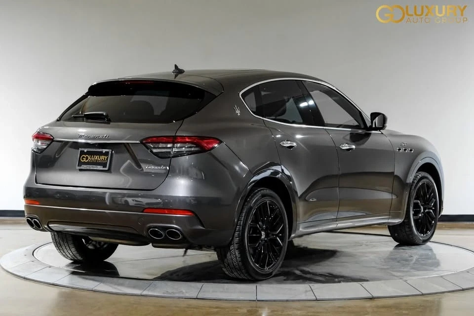 2022 Maserati Levante - Image 10 of 19
