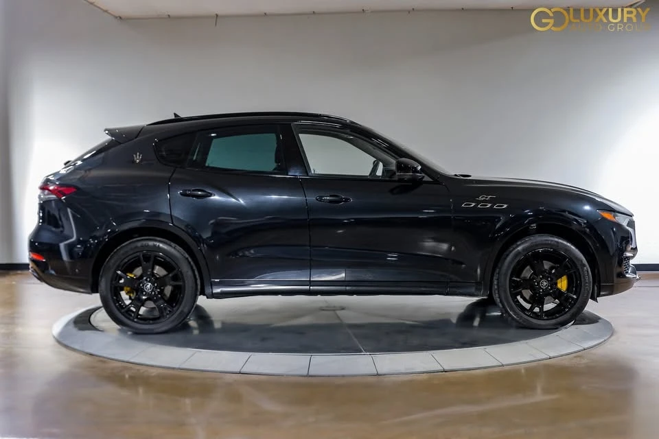 2022 Maserati Levante - Image 11 of 19