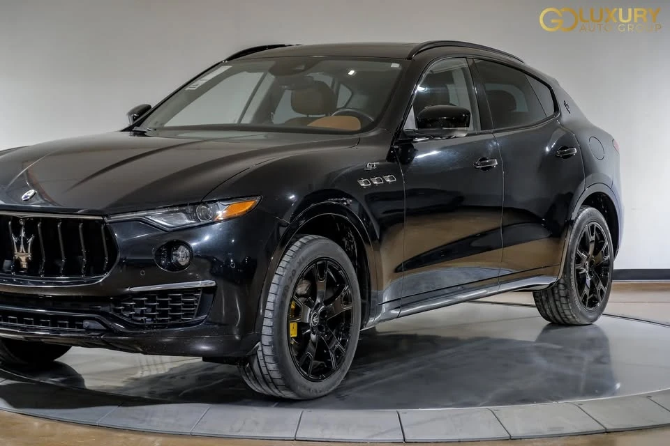 2022 Maserati Levante - Image 9 of 18