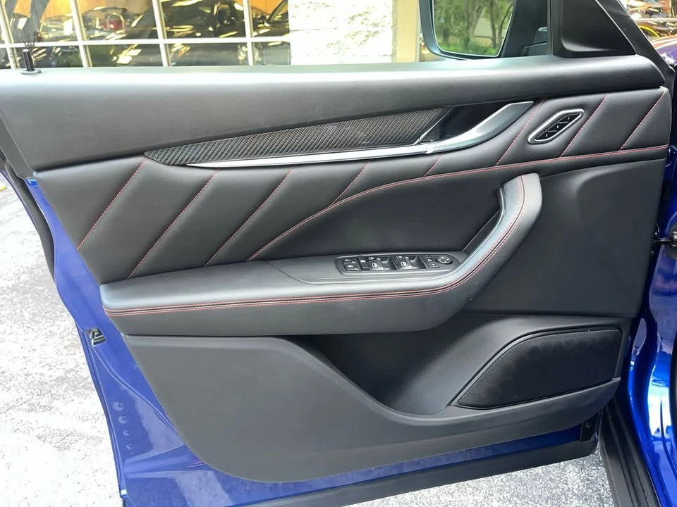 2022 Maserati Levante - Image 15 of 20