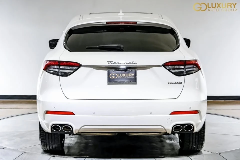 2022 Maserati Levante - Image 11 of 19
