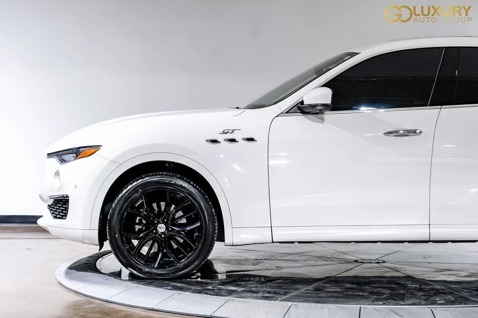 2022 Maserati Levante - Image 14 of 19