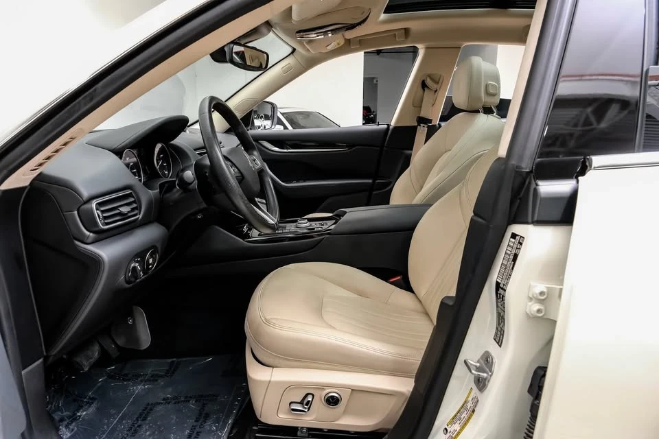 2022 Maserati Levante - Image 4 of 19