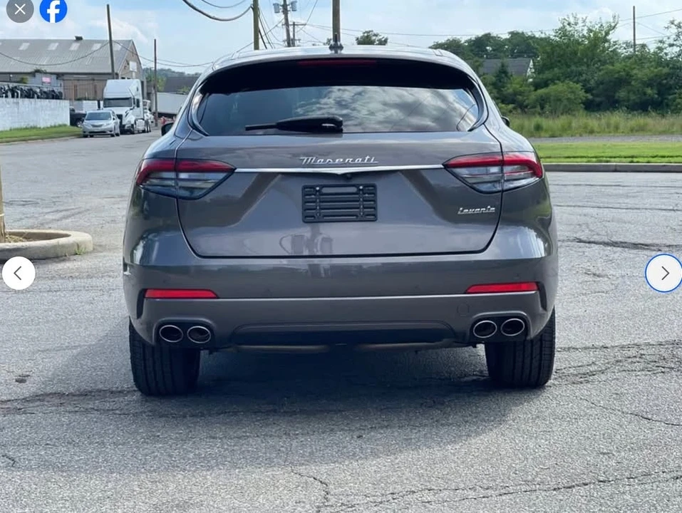 2022 Maserati Levante - Image 3 of 4