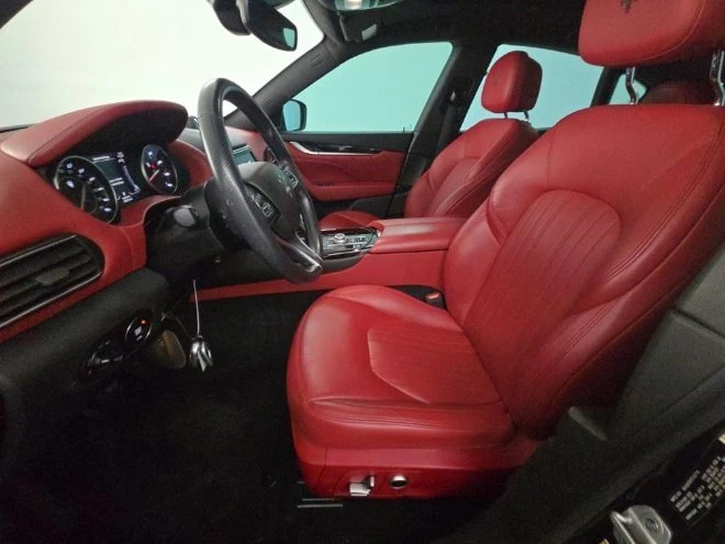 2022 Maserati Levante - Image 3 of 7