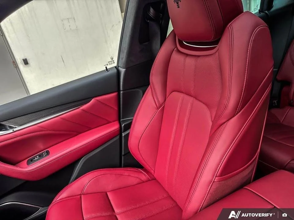 2022 Maserati Levante - Image 11 of 20