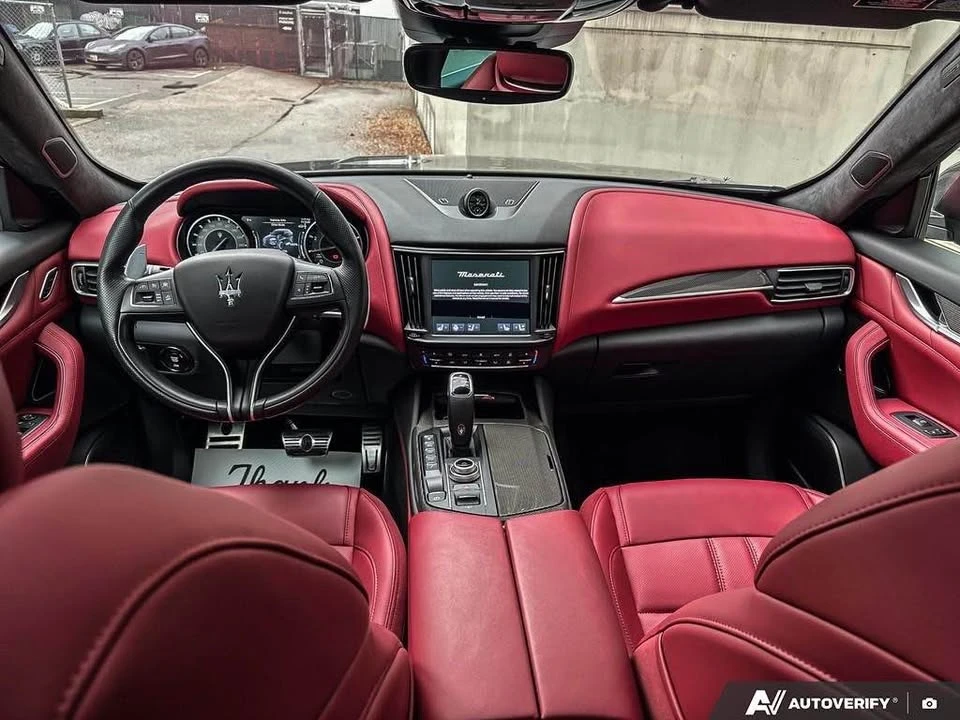 2022 Maserati Levante - Image 8 of 20