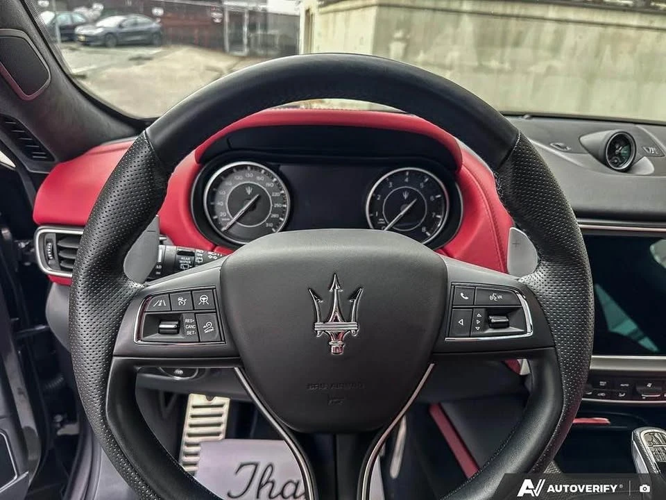 2022 Maserati Levante - Image 16 of 20