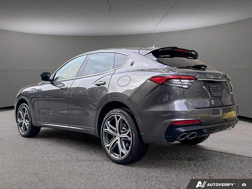 2022 Maserati Levante - Image 4 of 20