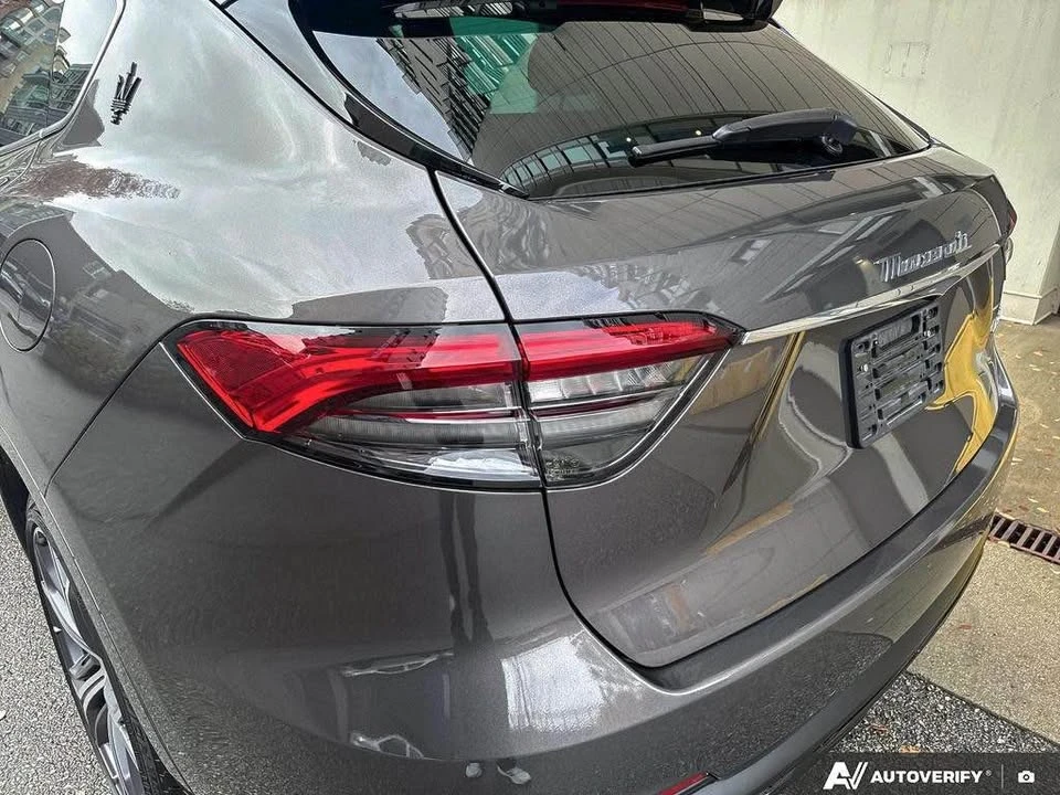 2022 Maserati Levante - Image 19 of 20