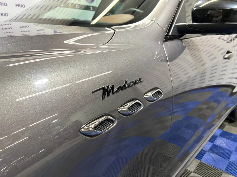 2022 Maserati Levante - Image 4 of 10