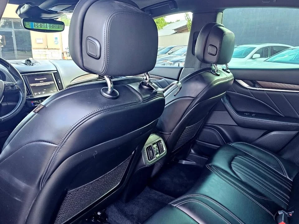 2022 Maserati Levante - Image 17 of 20