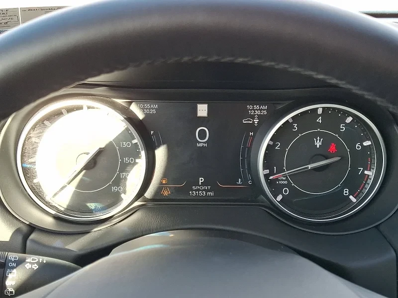 2022 Maserati Levante - Image 11 of 12