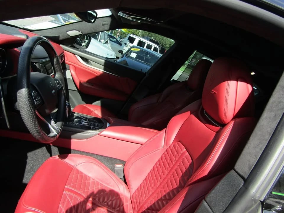 2022 Maserati Levante - Image 9 of 16