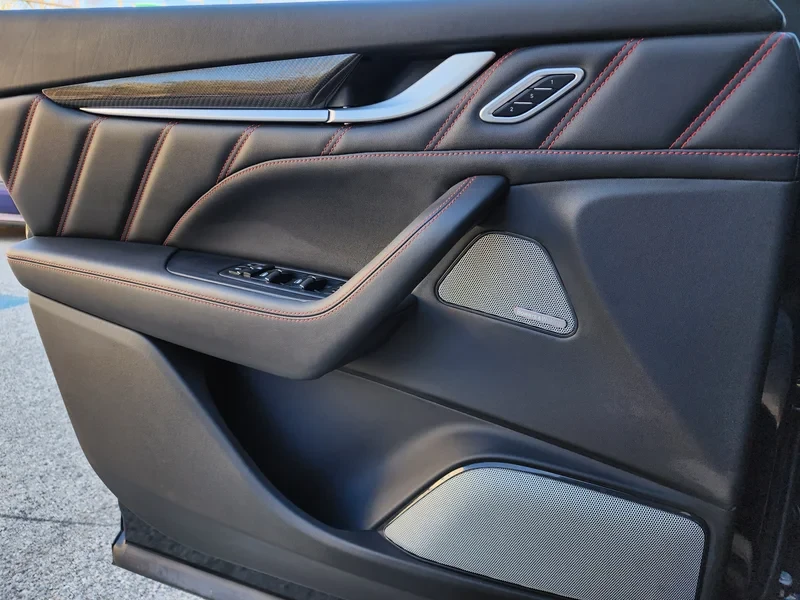 2022 Maserati Levante - Image 12 of 12