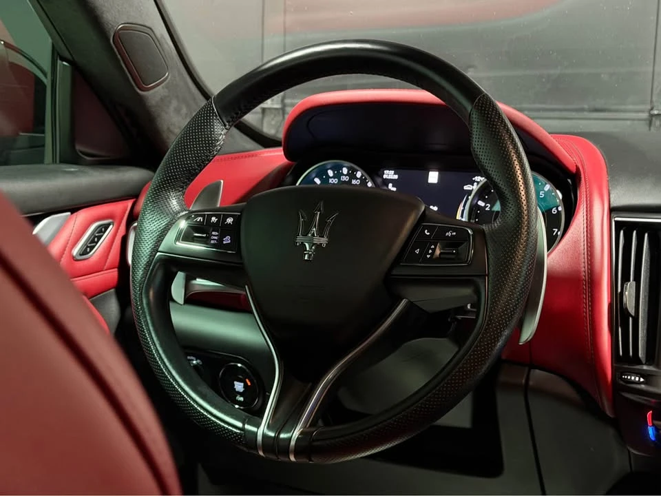 2022 Maserati Levante - Image 8 of 20