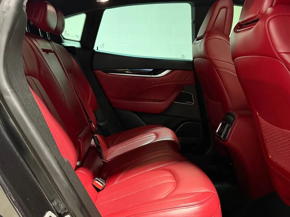 2022 Maserati Levante - Image 14 of 20
