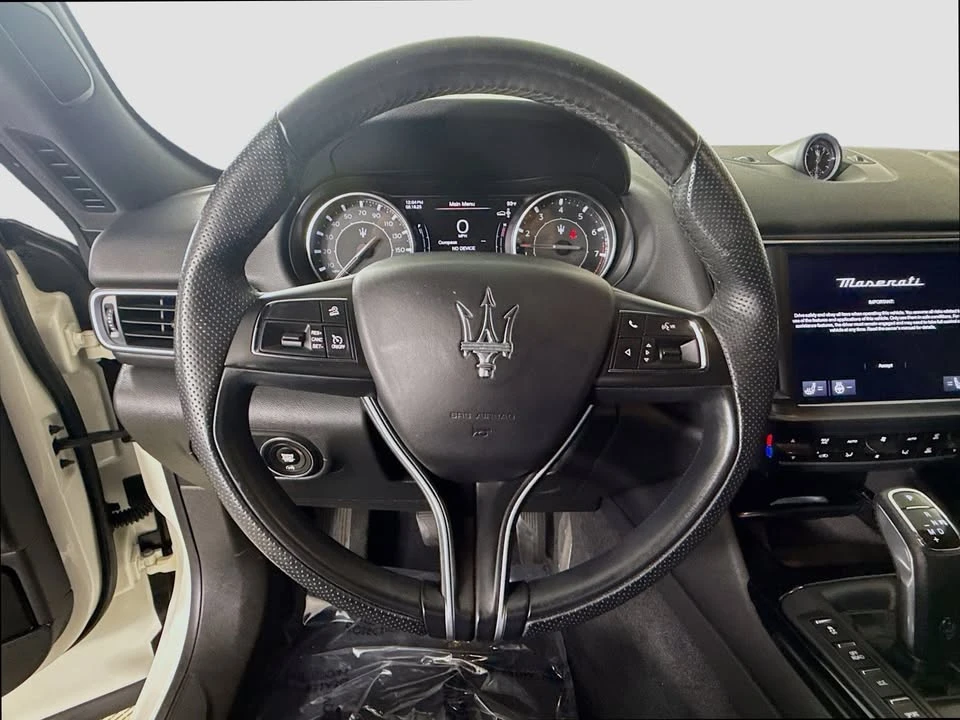 2022 Maserati Levante - Image 6 of 19