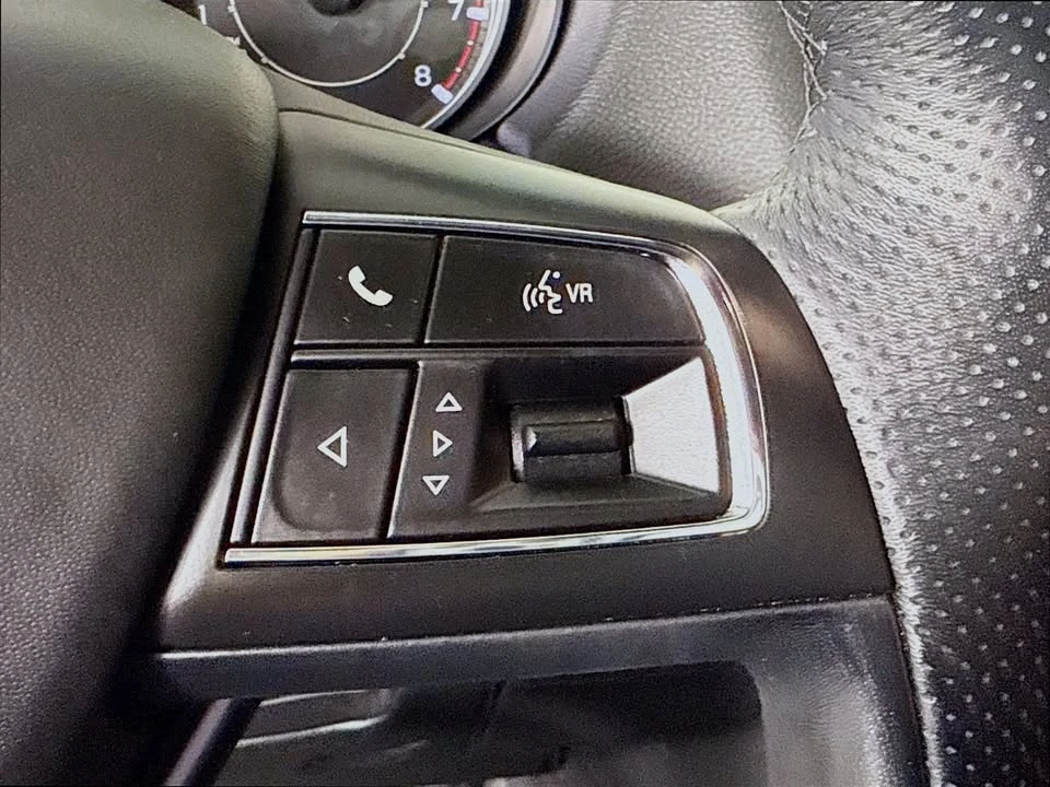 2022 Maserati Levante - Image 8 of 19
