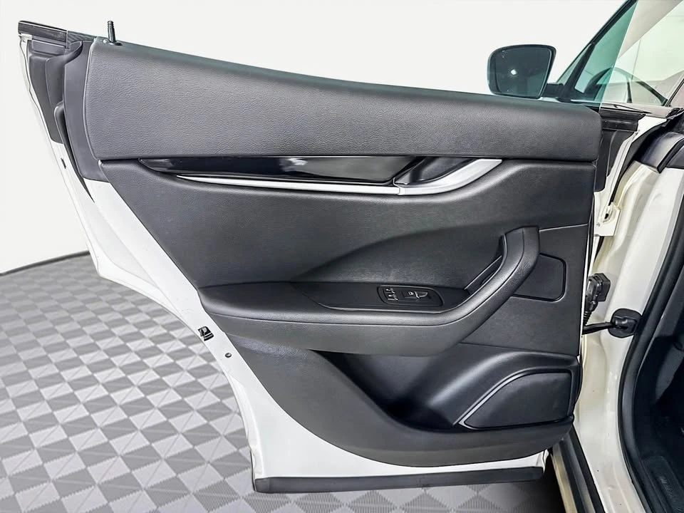 2022 Maserati Levante - Image 19 of 19