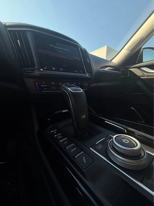 2022 Maserati Levante - Image 11 of 11