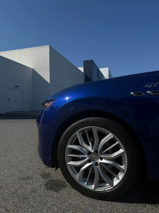 2022 Maserati Levante - Image 6 of 11