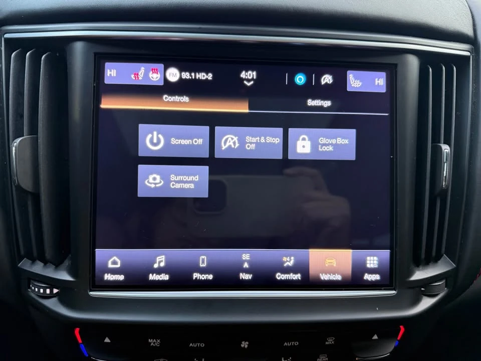 2022 Maserati Levante - Image 8 of 11