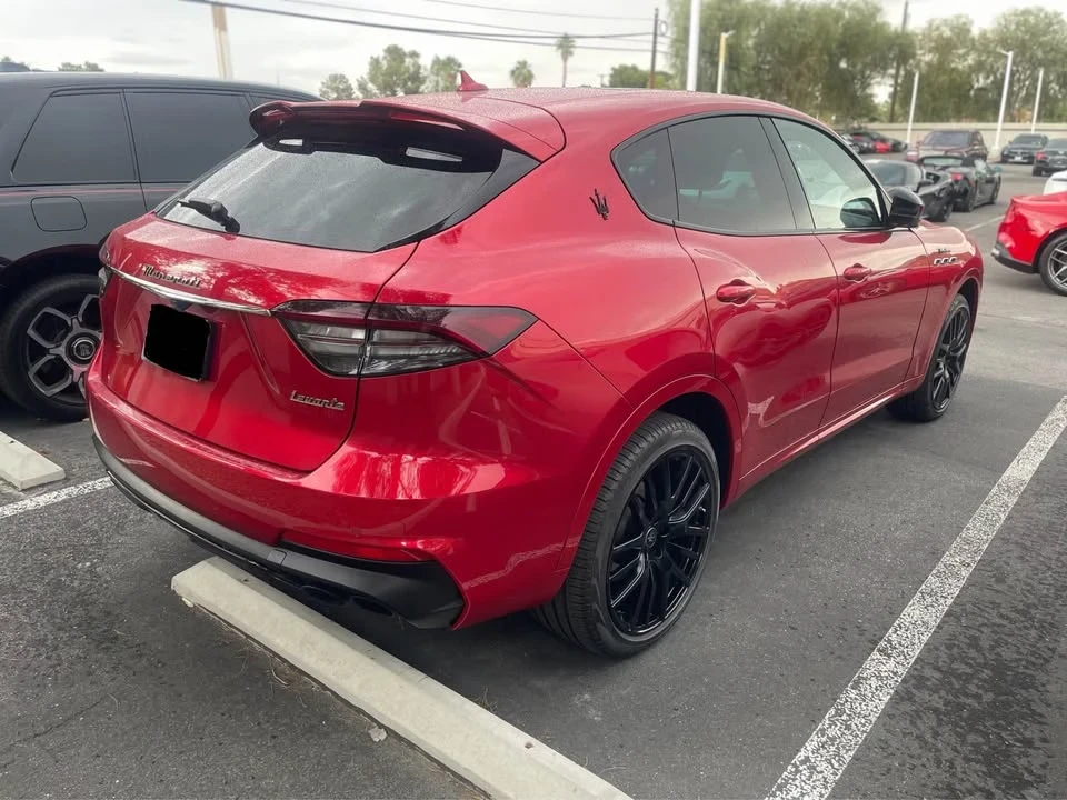 2022 Maserati Levante Modena - Image 5 of 7